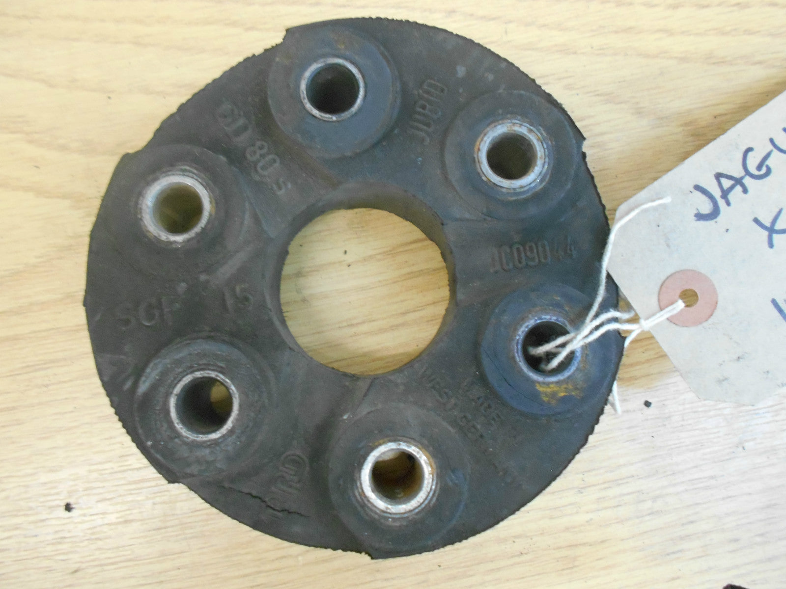 JAGUAR XJ6 X300 1997 3.2 PROPSHAFT RUBBER COUPLING FLANGE JOINT