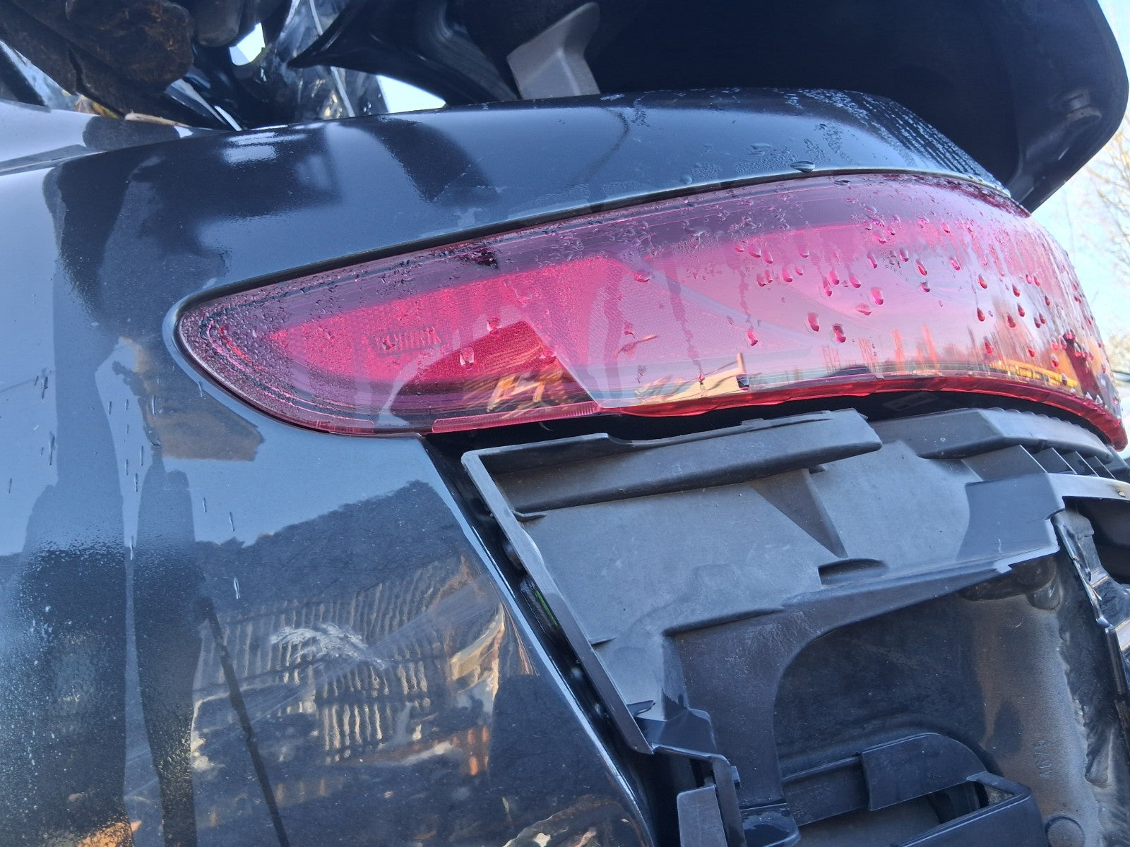 2018 ALFA ROMEO GIULIA QUADRIFOGLIO 952 NSR PASSENGER SIDE REAR OUTER TAIL LIGHT