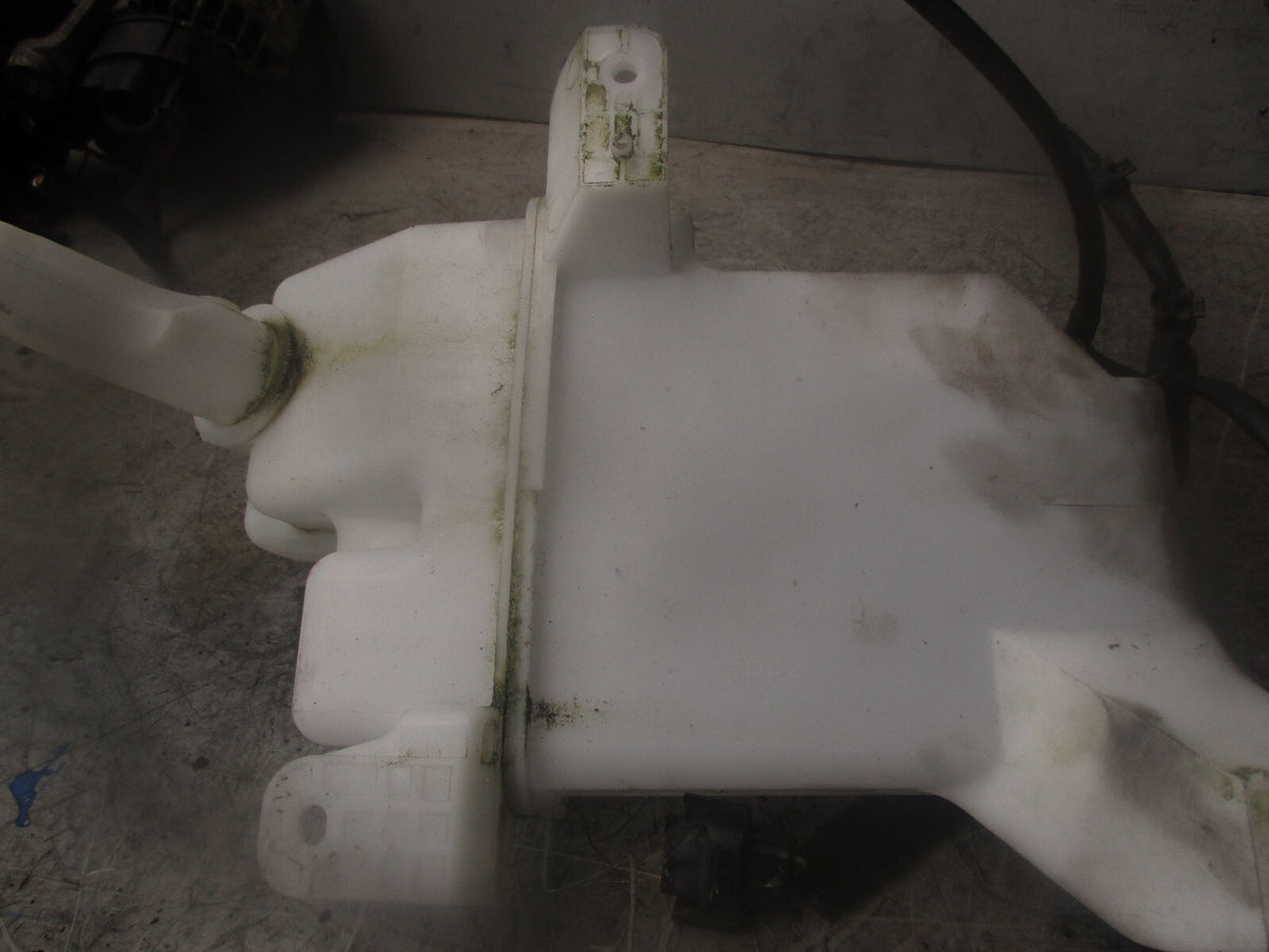 2020  SUZUKI SWIFT MK4 WASHER BOTTLE TANK