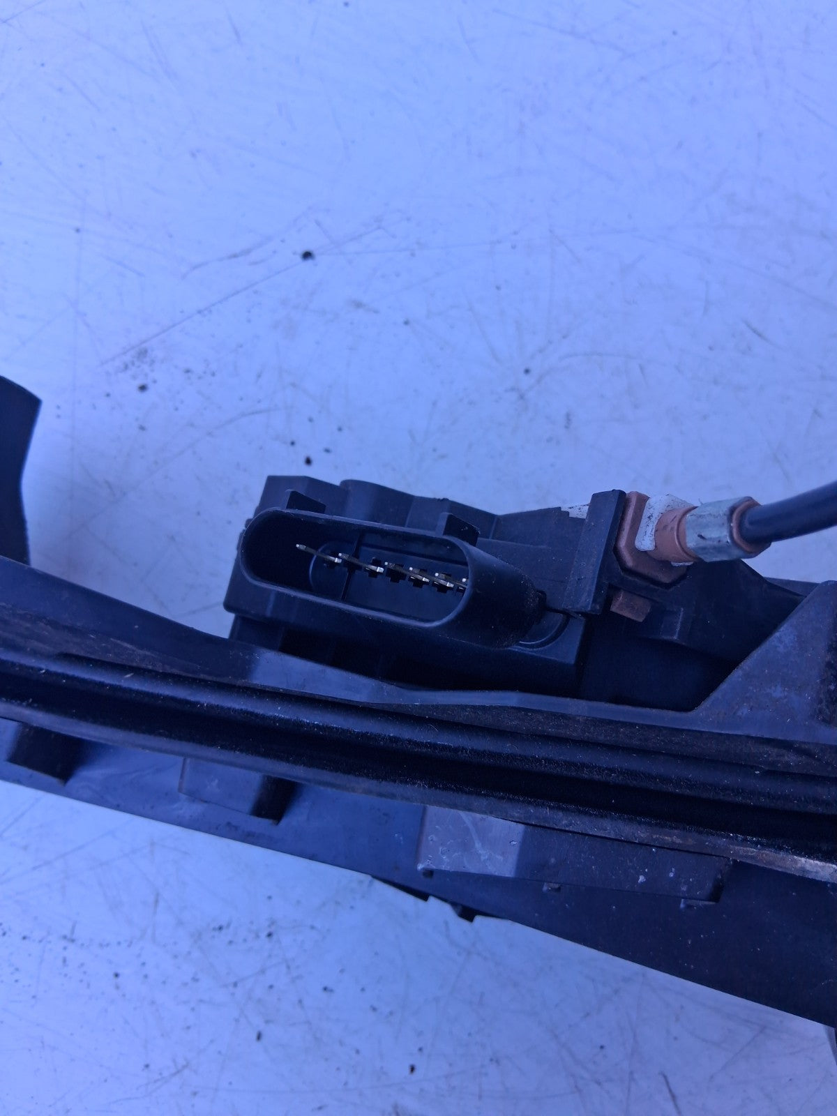 FORD MONDEO 2018 NSR NEAR PASSENGER LEFT SIDE DOOR LOCK ASSEMBLY DS73F264A53BB
