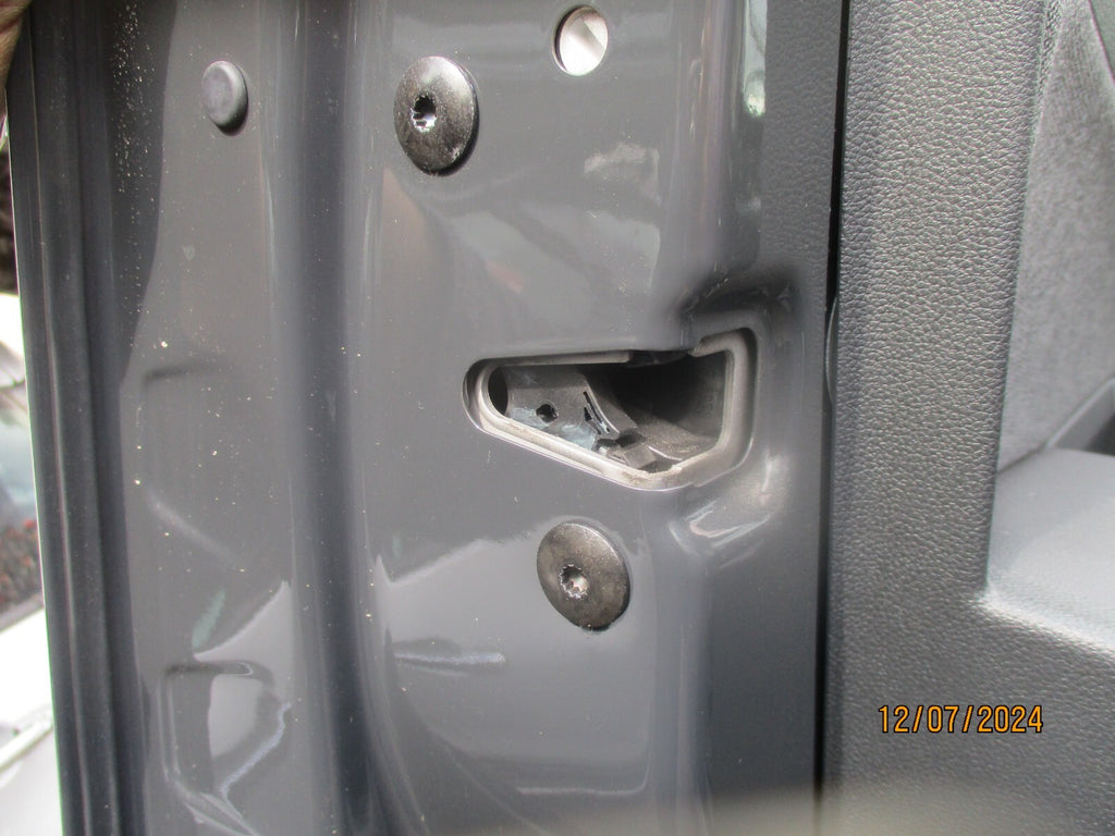 2023 VW VOLKSWAGEN GOLF MK8 HATCH NSF PASSENGER SIDE FRONT DOOR LOCK MECHANISM