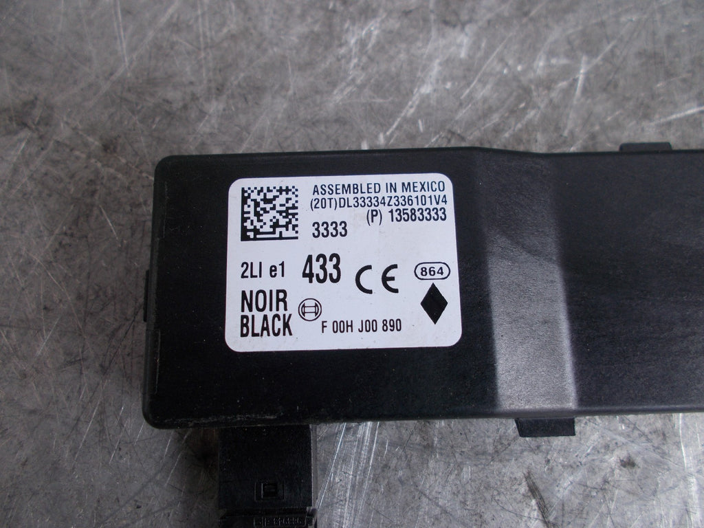 VAUXHALL INSIGNIA FACELIFT RECEIVER CONTROL MODULE 13583333