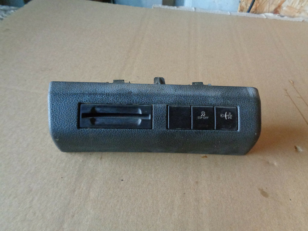 PEUGEOT 3008 2015 CHILD LOCK ESP OFF CONTROL SWITCH TRIM 96656491XT 9688200577