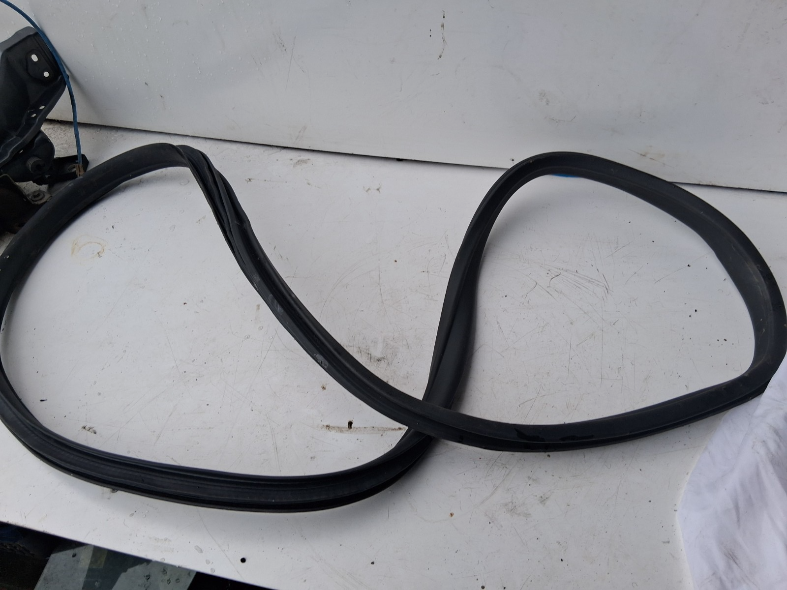 2024 BMW 2 SERIES F44 COUPE NSR PASSENGER REAR LEFT DOOR RUBBER SEAL 223367