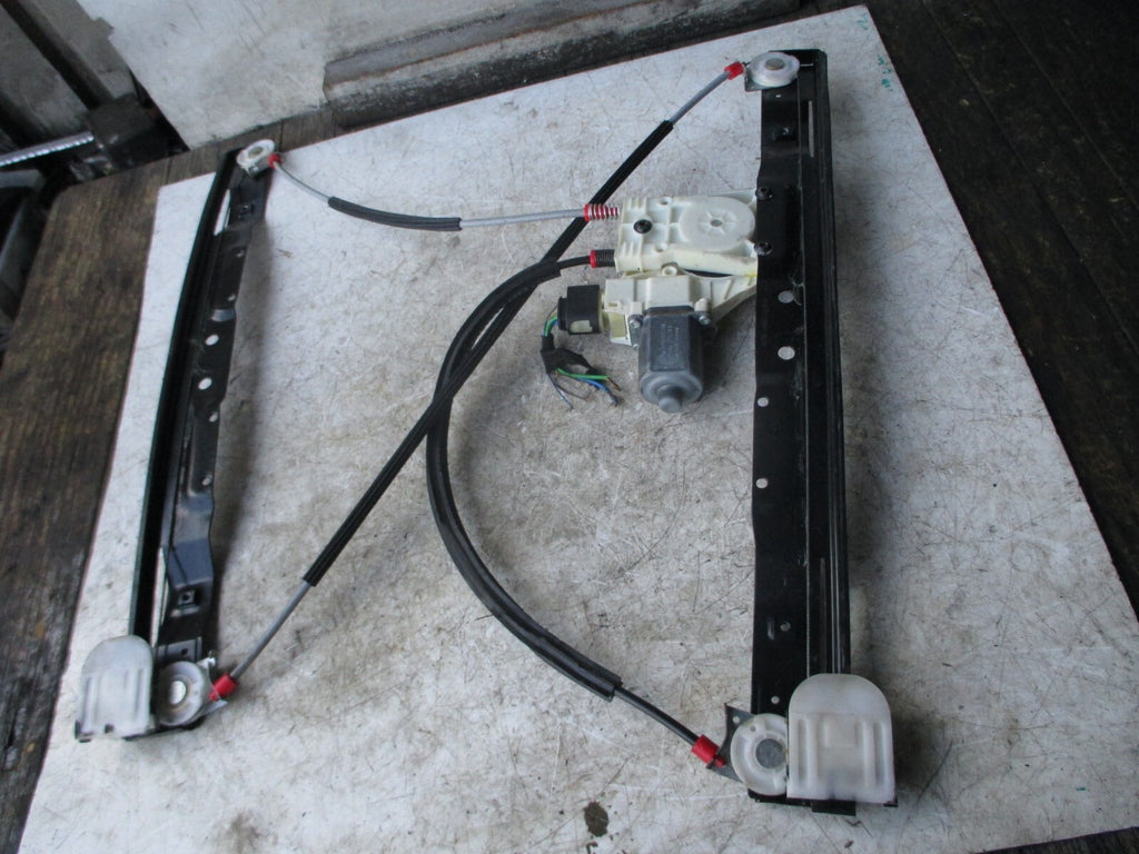 FORD GALAXY MK3 2013 DRIVER SIDE FRONT RIGHT WINDOW MOTOR REGULATOR 0130822286