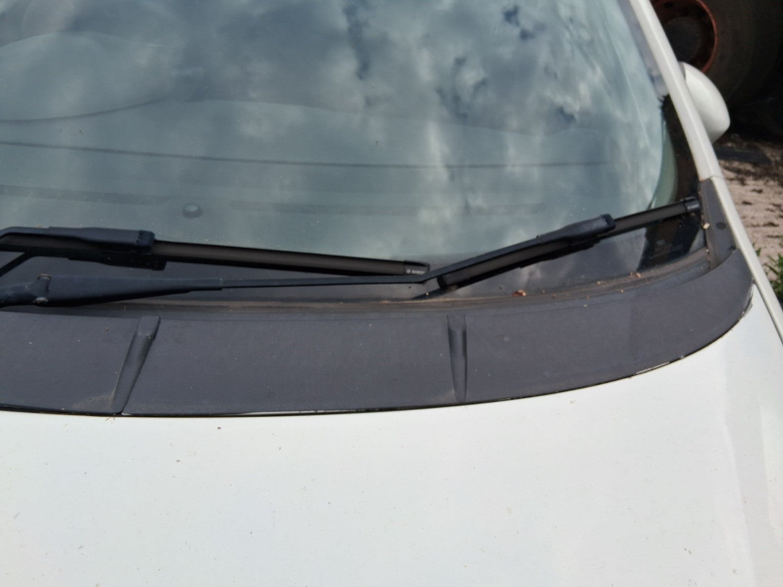 2014 FIAT PUNTO FACELIFT 5 DOOR MK3 FRONT WINDSCREEN WIPER MOTOR & LINKAGE