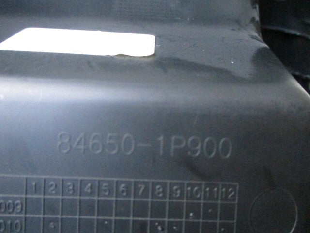 HYUNDAI IX20 2018 CENTRE FRONT SURROUND PANEL TRIM PLASTIC