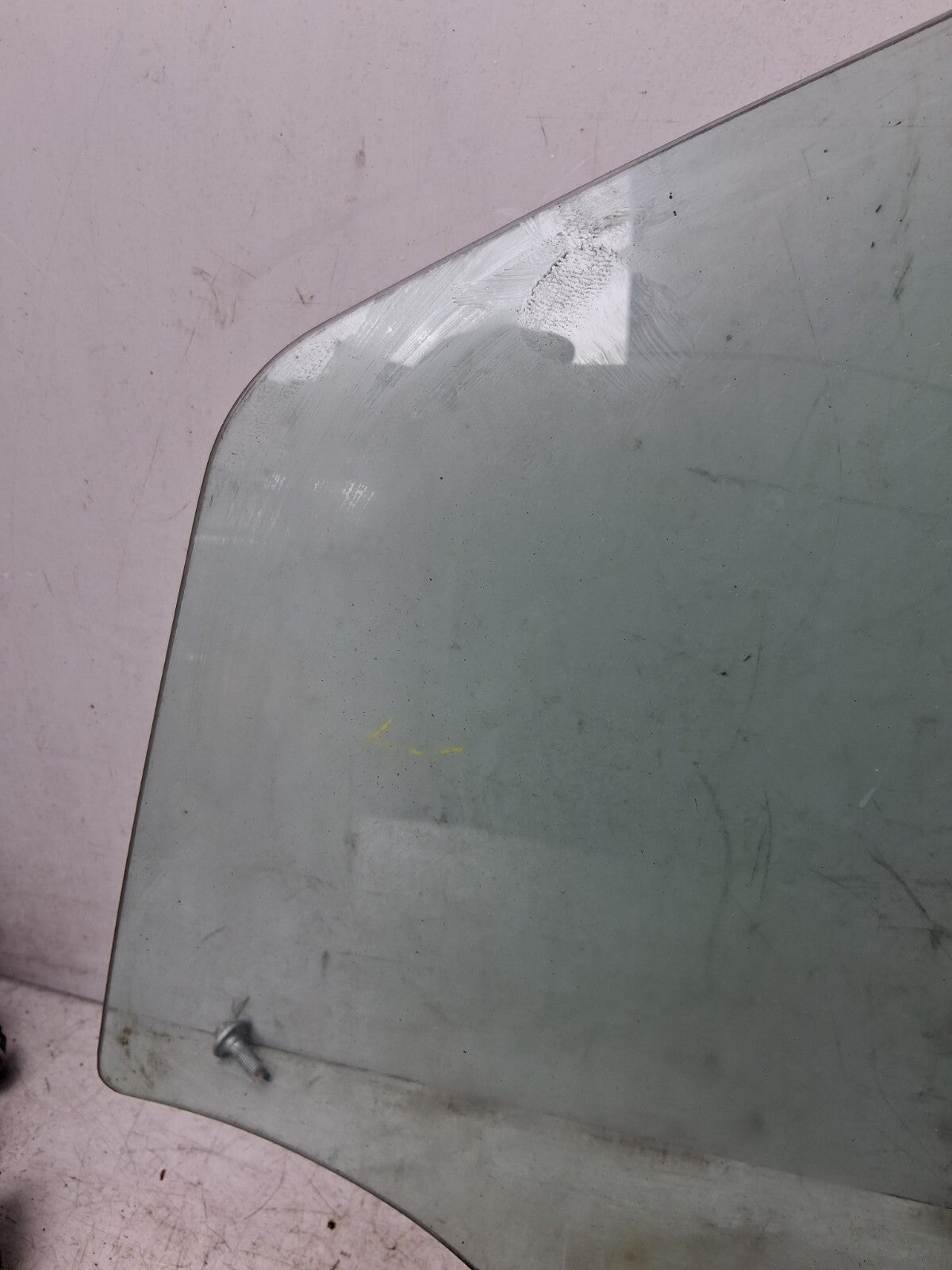 FORD KA+ PLUS 2017 NSF PASSENGER SIDE FRONT LEFT WINDOW GLASS 43R011582