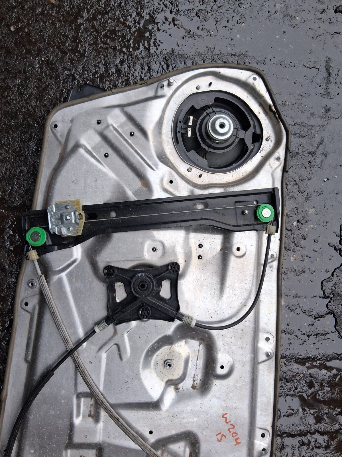 2015 MERCEDES BENZ C CLASS W204 OSF DRIVER SIDE FRONT WINDOW MOTOR REGULATOR