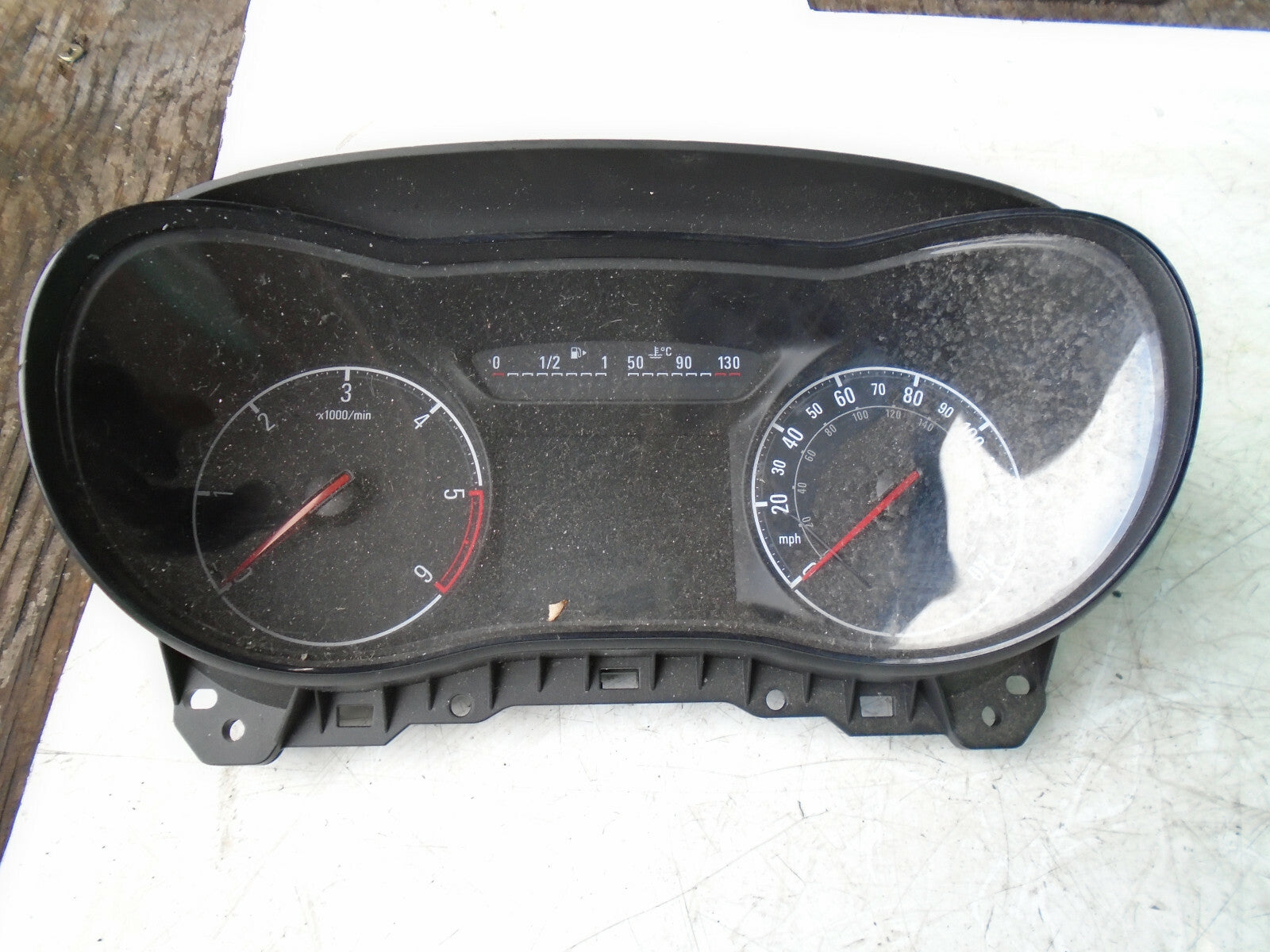 VAUXHALL CORSA E 2015 1.2 1.4 PETROL SPEEDO CLOCKS INSTRUMENT CLUSTER 39022766