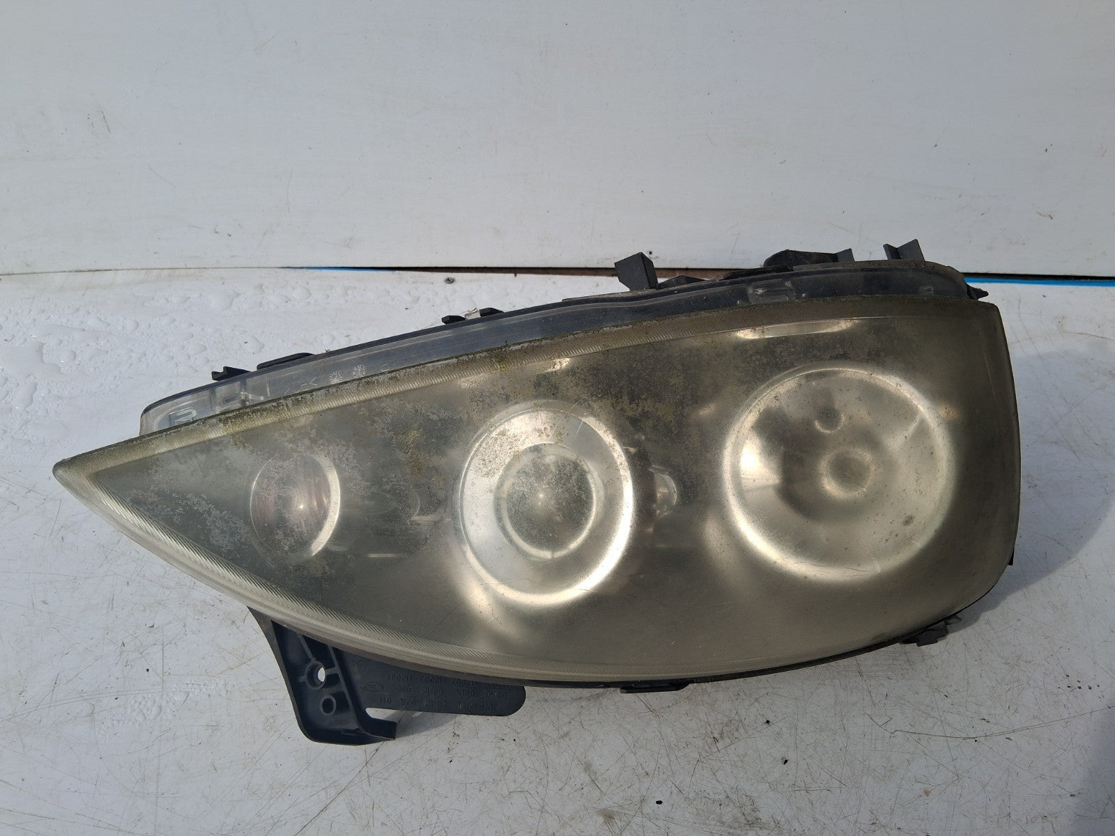 VAUXHALL CORSA C 2006 DRIVER RIGHT OFF SIDE HEADLIGHT 0096726