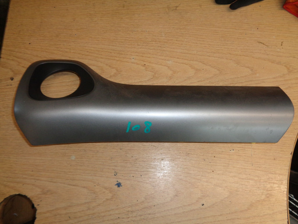 PEUGEOT 108 MK2 1.0 PETROL PASSENGER SIDE AIR VENT TRIM GREY 550120H060