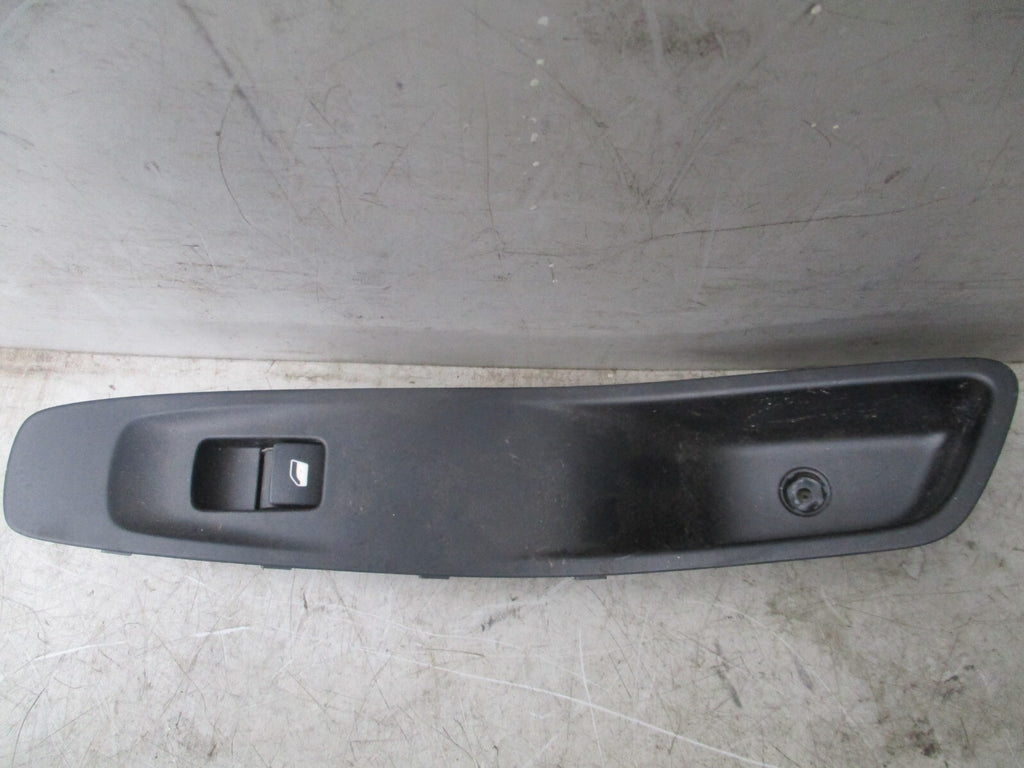 2023 VAUXHALL GRANDLAND NSF PASSENGER SIDE FRONT WINDOW CONTROL SWITCH YP0003677