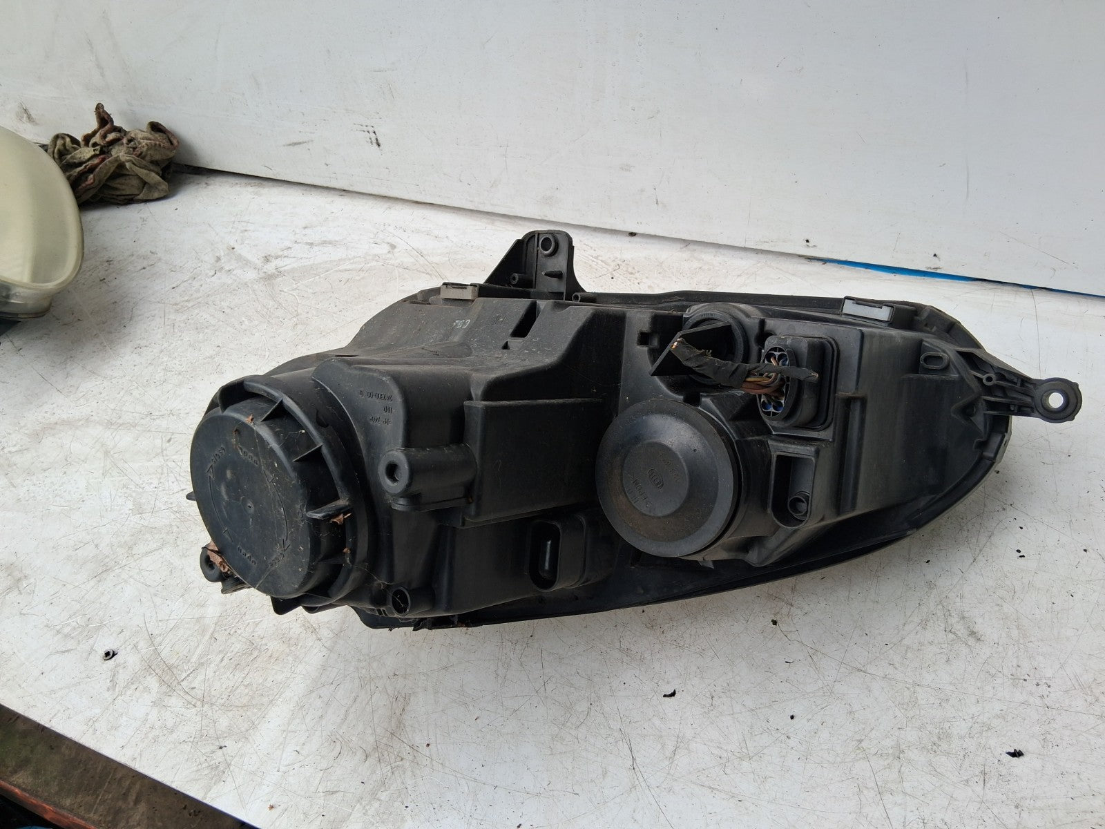 2007 VW VOLKSWAGEN GOLF MK5 OSF DRIVER SIDE FRONT RIGHT HEADLIGHT 1K6941006Q