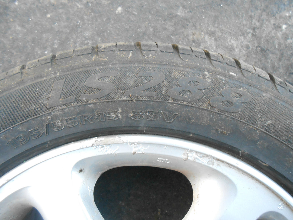 MAZDA PREMACY CP 2002 6 SPOKE 5 STUD ALUMINIUM ALLOY WHEEL 195/55 R15 REF002