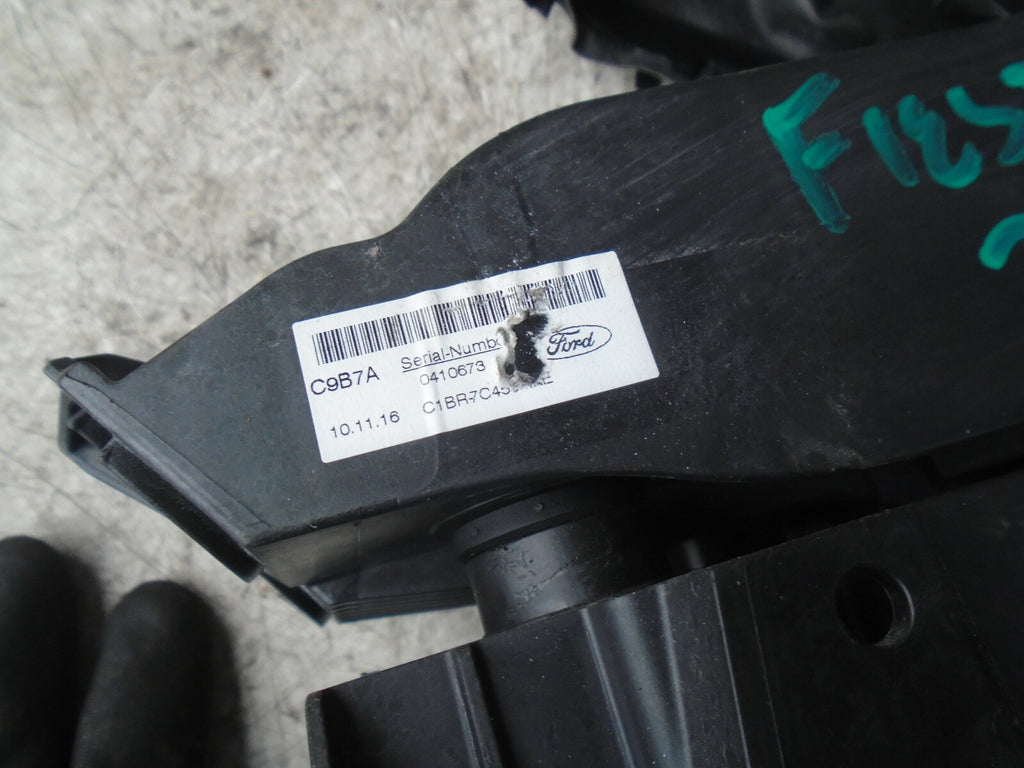 FORD FIESTA MK7 2016 5 SPEED MANUAL GEARSTICK GEARSHIFTER C1BR7C453AKE