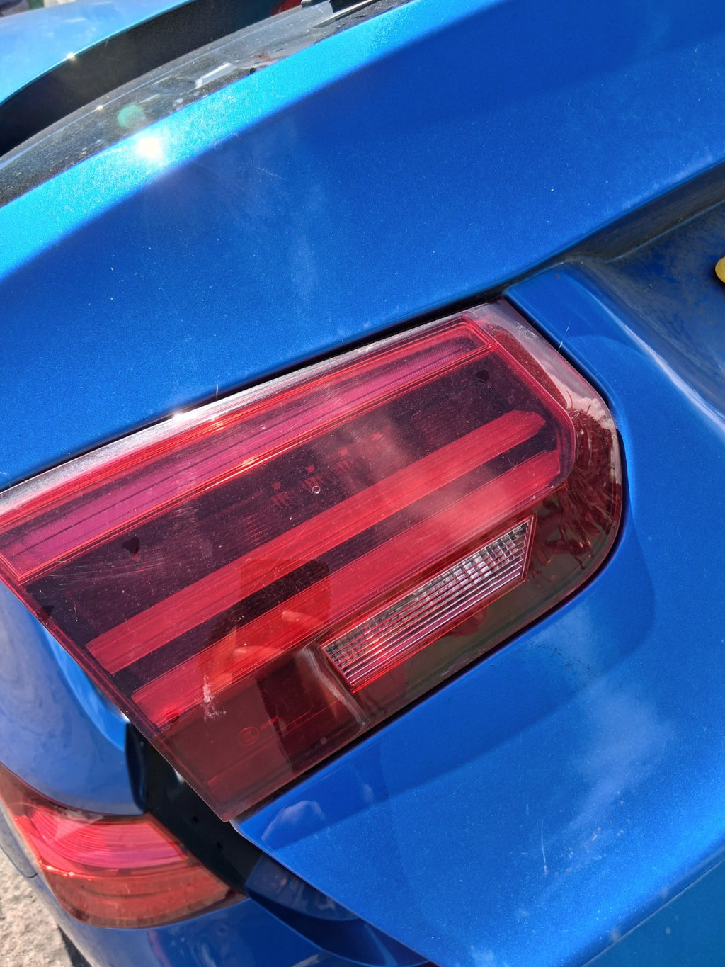 2019 BMW 3 SERIES F30 330i M SPORT ESTATE LCI NSR DRIVER INNER TAIL LIGHT