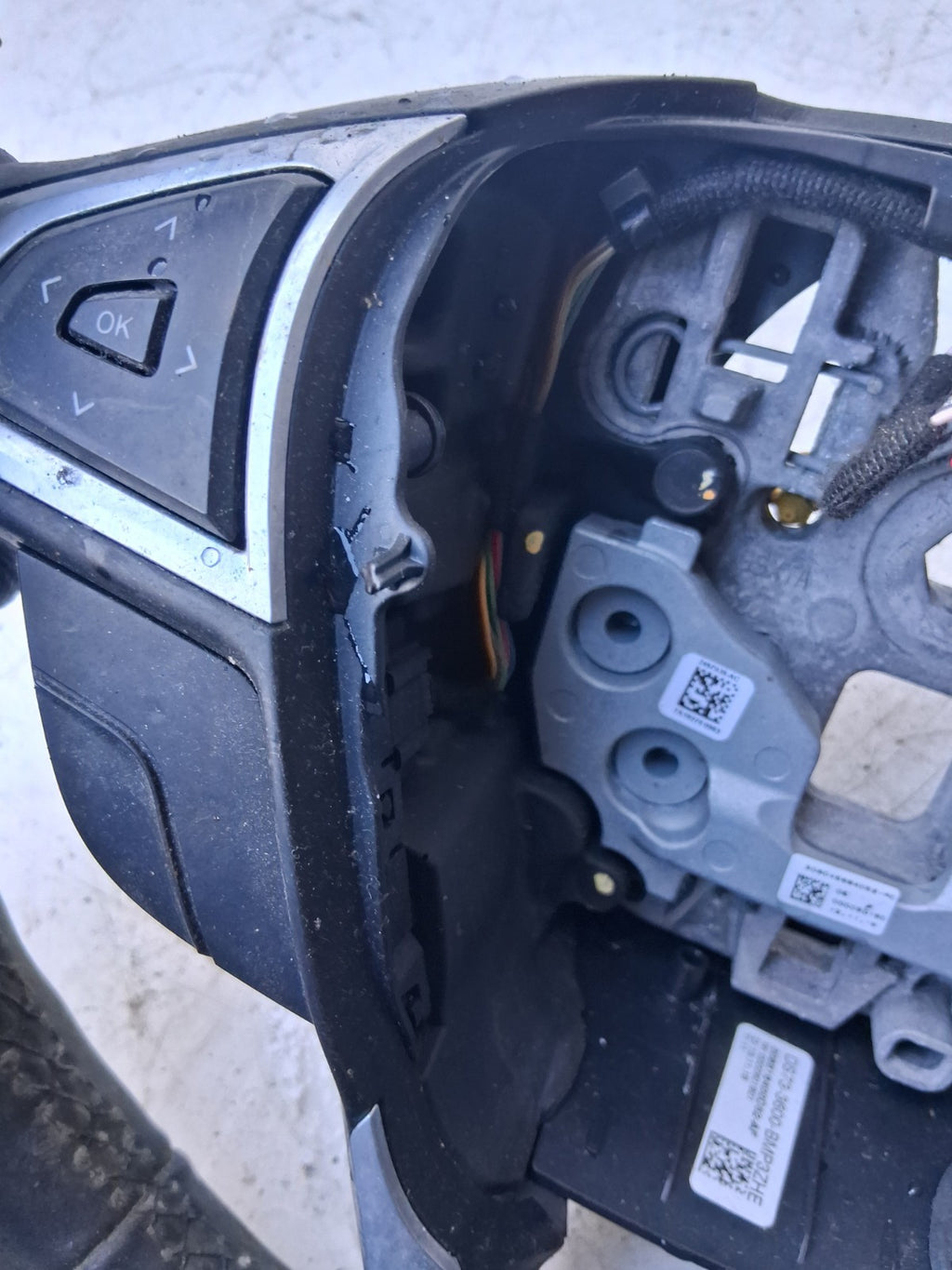 2019 FORD GALAXY MK4 MULTIFUNCTIONAL STEERING WHEEL BLACK 308045884D52
