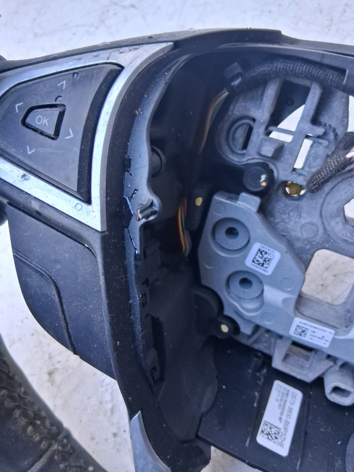 2019 FORD GALAXY MK4 MULTIFUNCTIONAL STEERING WHEEL BLACK 308045884D52