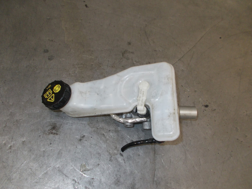 FORD MONDEO 2016 MK5 BRAKE SERVO MASTER CYLINDER DG9C2K478