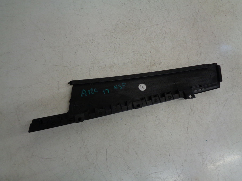 MERCEDES A CLASS A180 W176 2017 NSF PASSENGER FRONT EXTERIOR PLASTIC TRIM BLACK