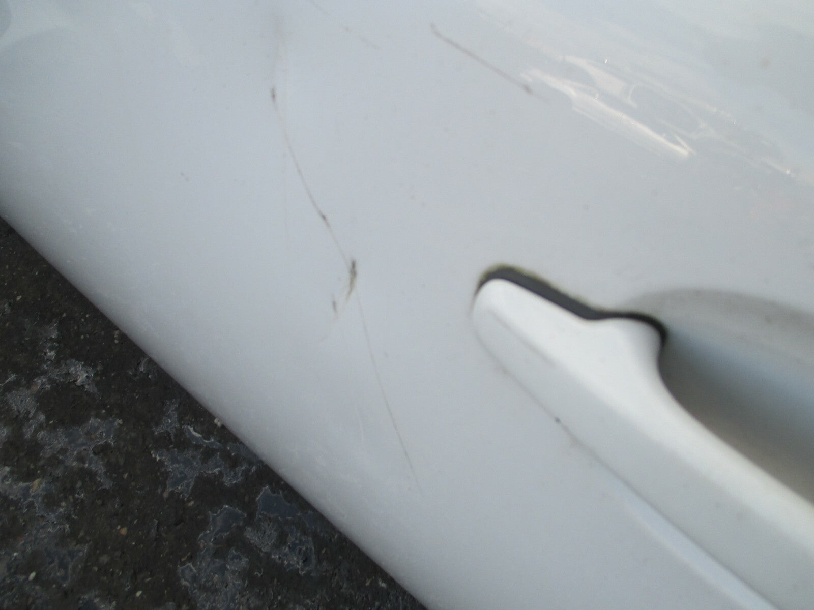 VOLVO C30 2012 3 DOOR NS PASSENGER SIDE DOOR BARE WHITE