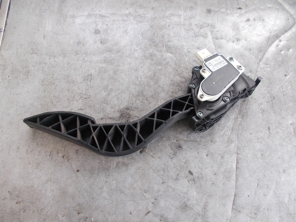 VAUXHALL VIVA OPEL KARL 2013-2018 1.0 ELECTRIC ACCELERATOR PEDAL 42361587