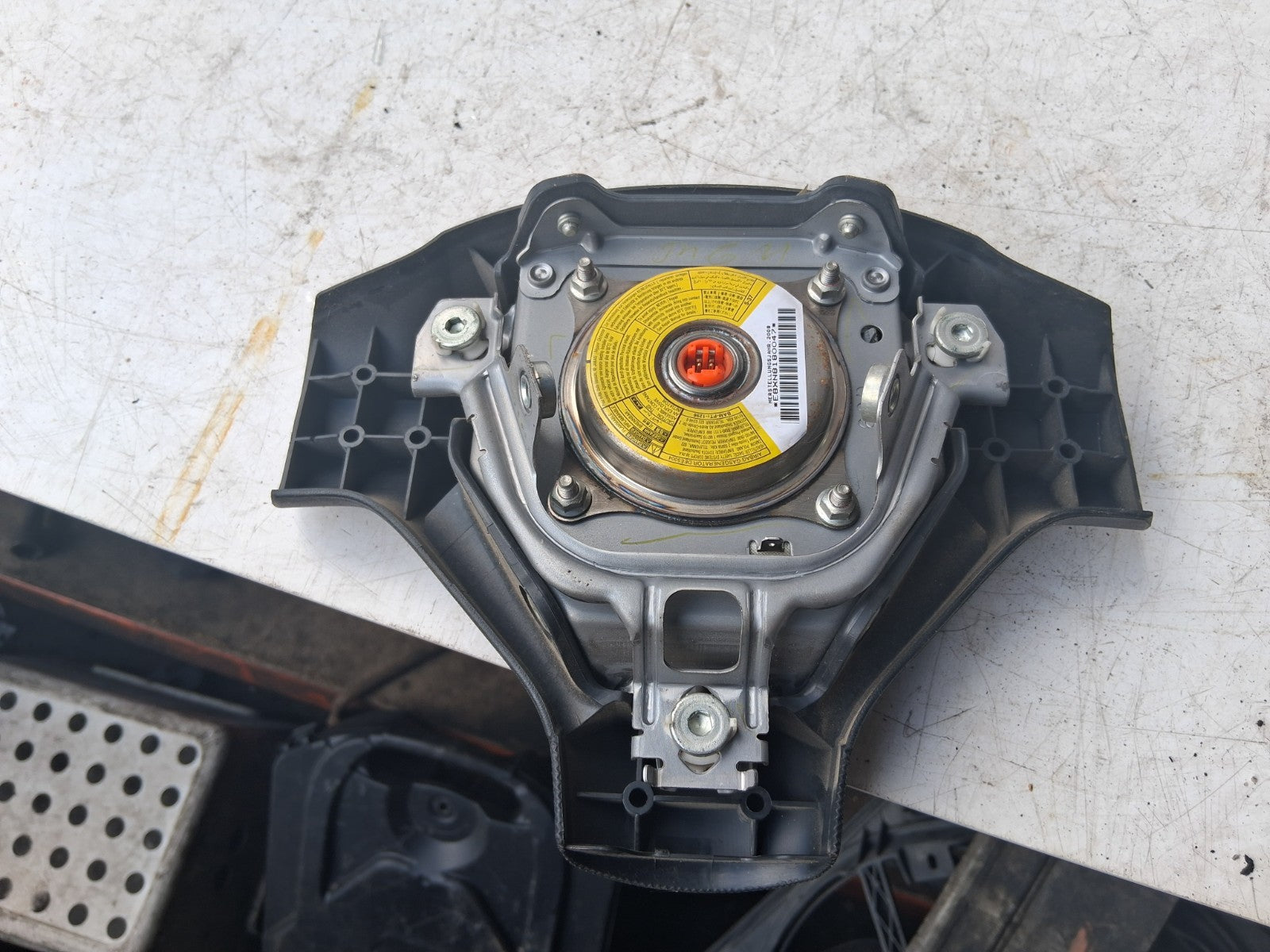 2008 TOYOTA AYGO MK1 DRIVING WHEEL AIRBAG