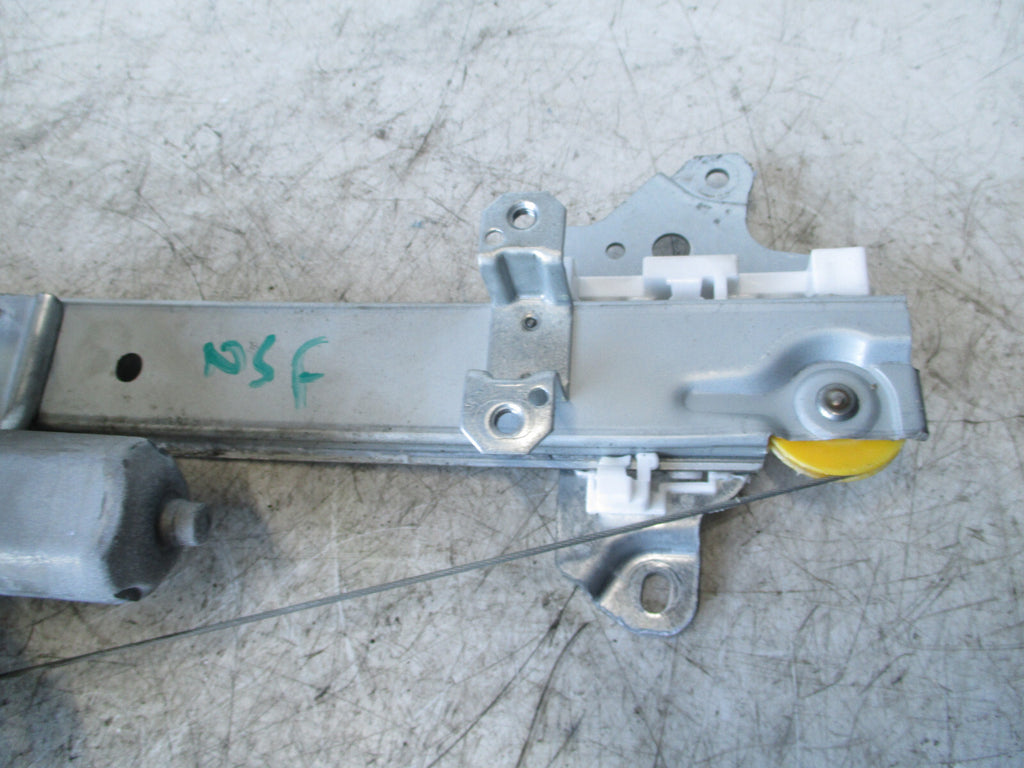 NISSAN MICRA K14 2020 MK5 NSF PASSENGER FRONT WINDOW MOTOR REGULATOR 807304CA0A
