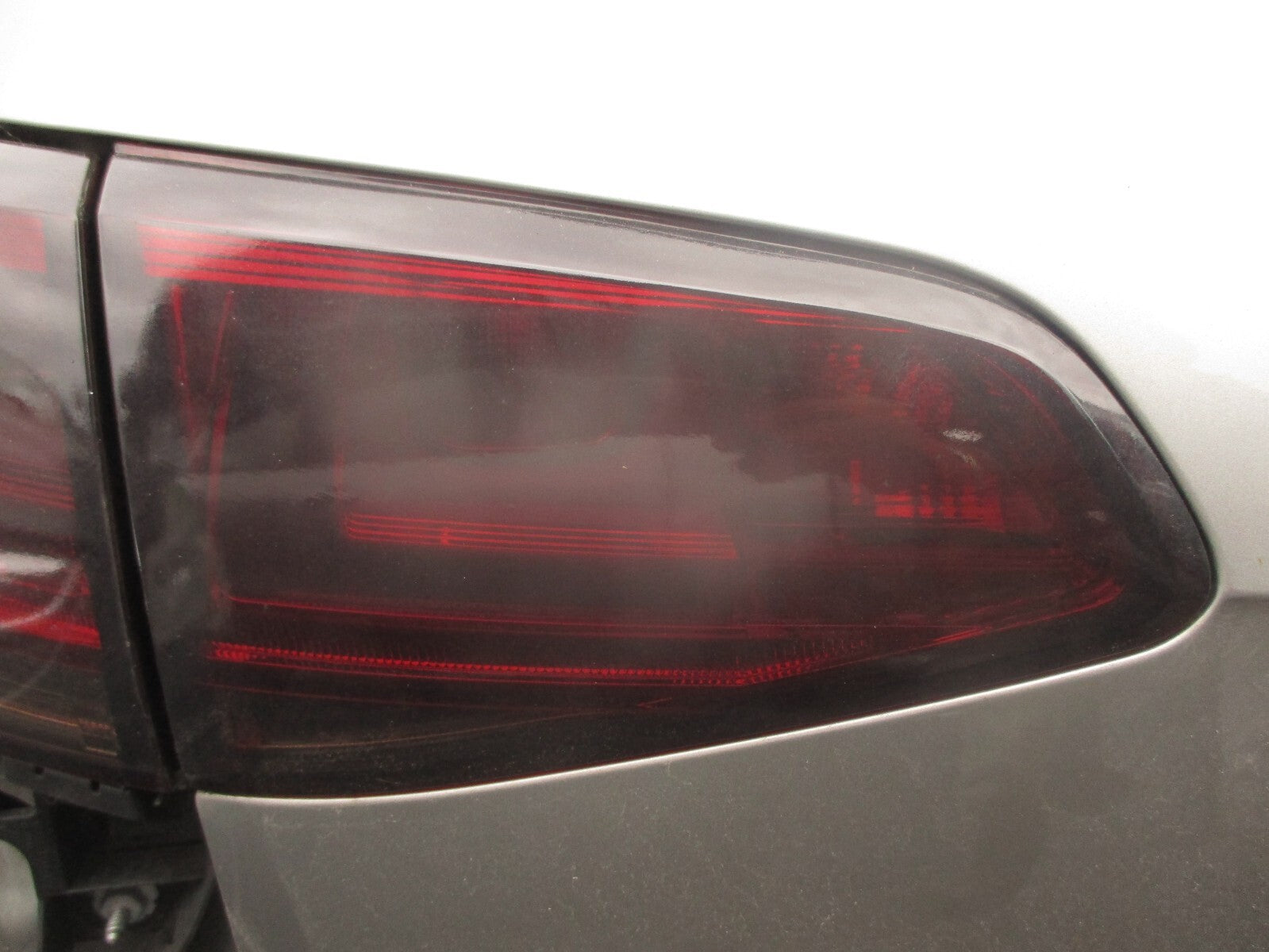 2014 VOLKSWAGEN GOLF MK7 NSR PASSENGER SIDE REAR LEFT INNER TAIL LIGHT LAMP