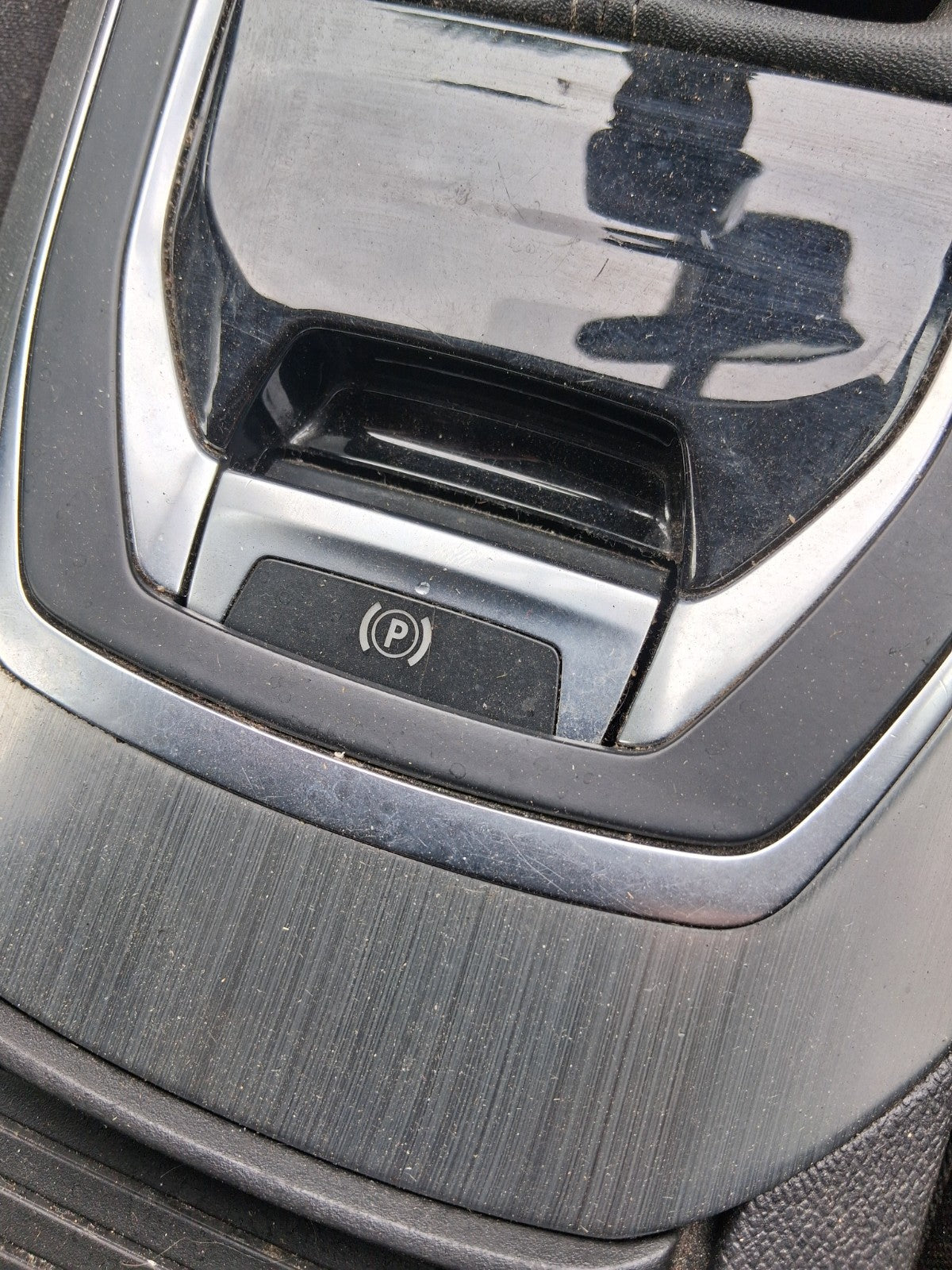 2015 PEUGEOT 308 MK2 ESTATE ELECTRIC PARKING HANDBRAKE SWITCH BUTTON