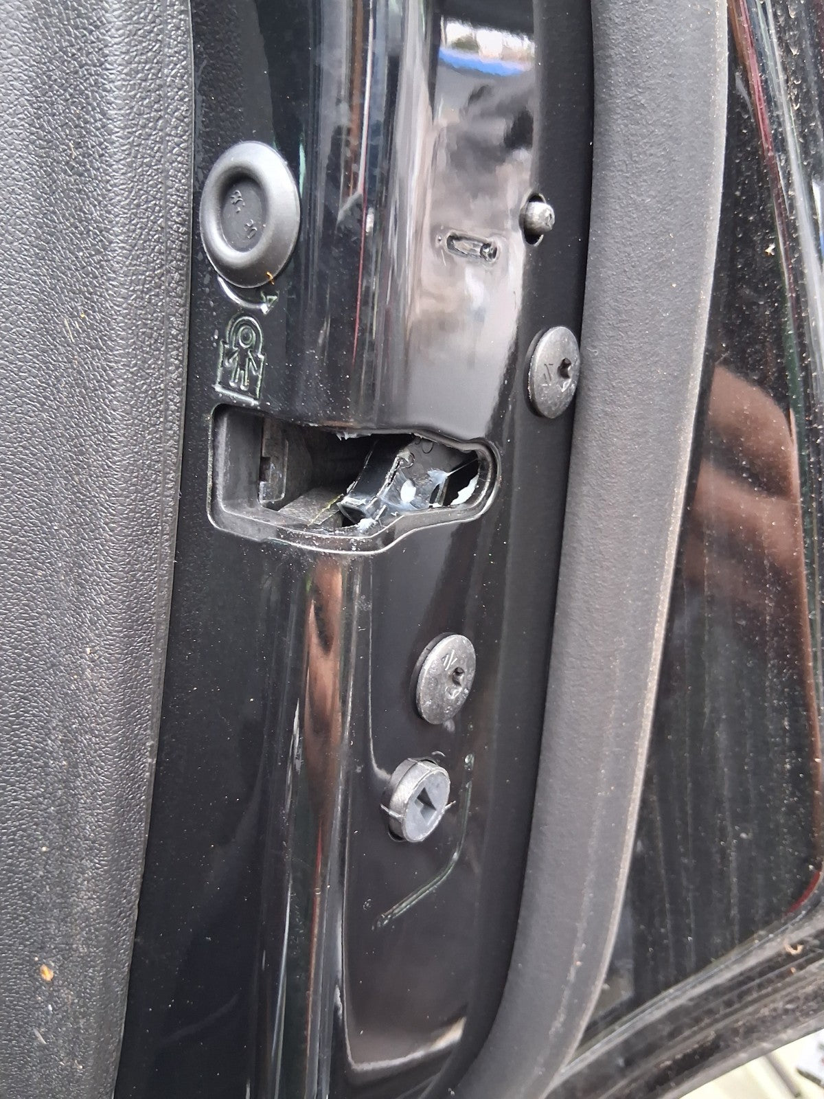 2024 VAUXHALL CROSSLAND OSR DRIVER SIDE REAR RIGHT DOOR LOCK MECHANISM