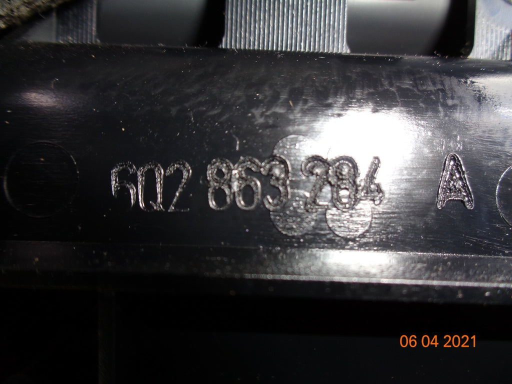 VW VOLKSWAGEN POLO MK4 9N GEAR LEVER CENTRE CONTROL CONSOE 6q2863241Q