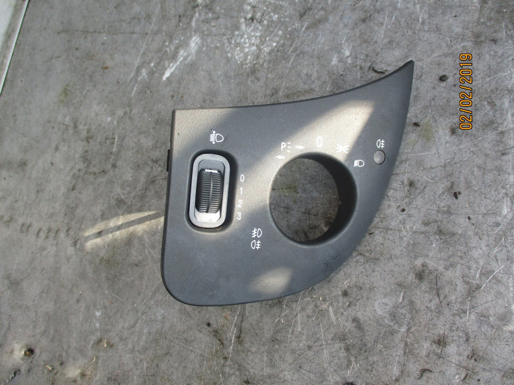 MERCEDES A CLASS W168 2002 FOG HEADLIGHT CONTROL SWITCHES 1686890580