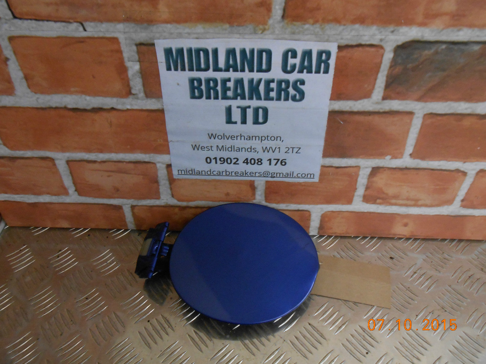MAZDA 2 DE 2009 3DR PETROL FUEL FILLER DOOR CAP COVER IN DARK METALLIC BLUE D651