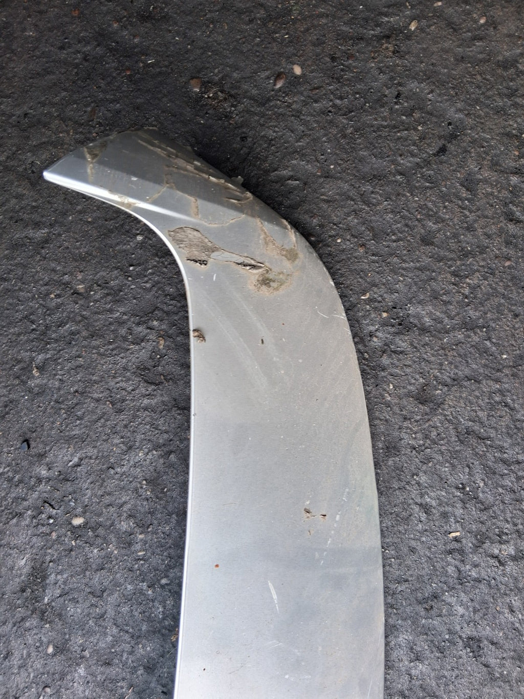 2019 NISSAN MICRA K14 REAR TAILGATE BOOTLID SPOILER 960305FA3A