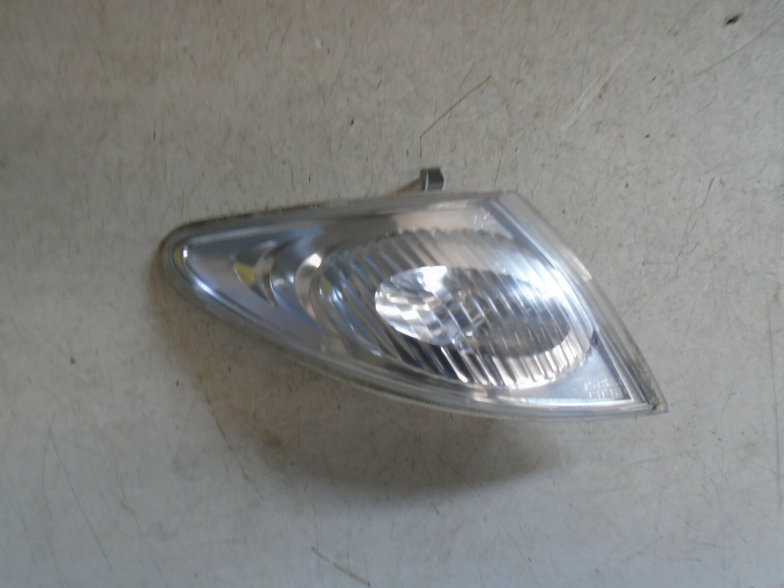 MAZDA PREMACY 2003 MK1 RH HEADLAMP