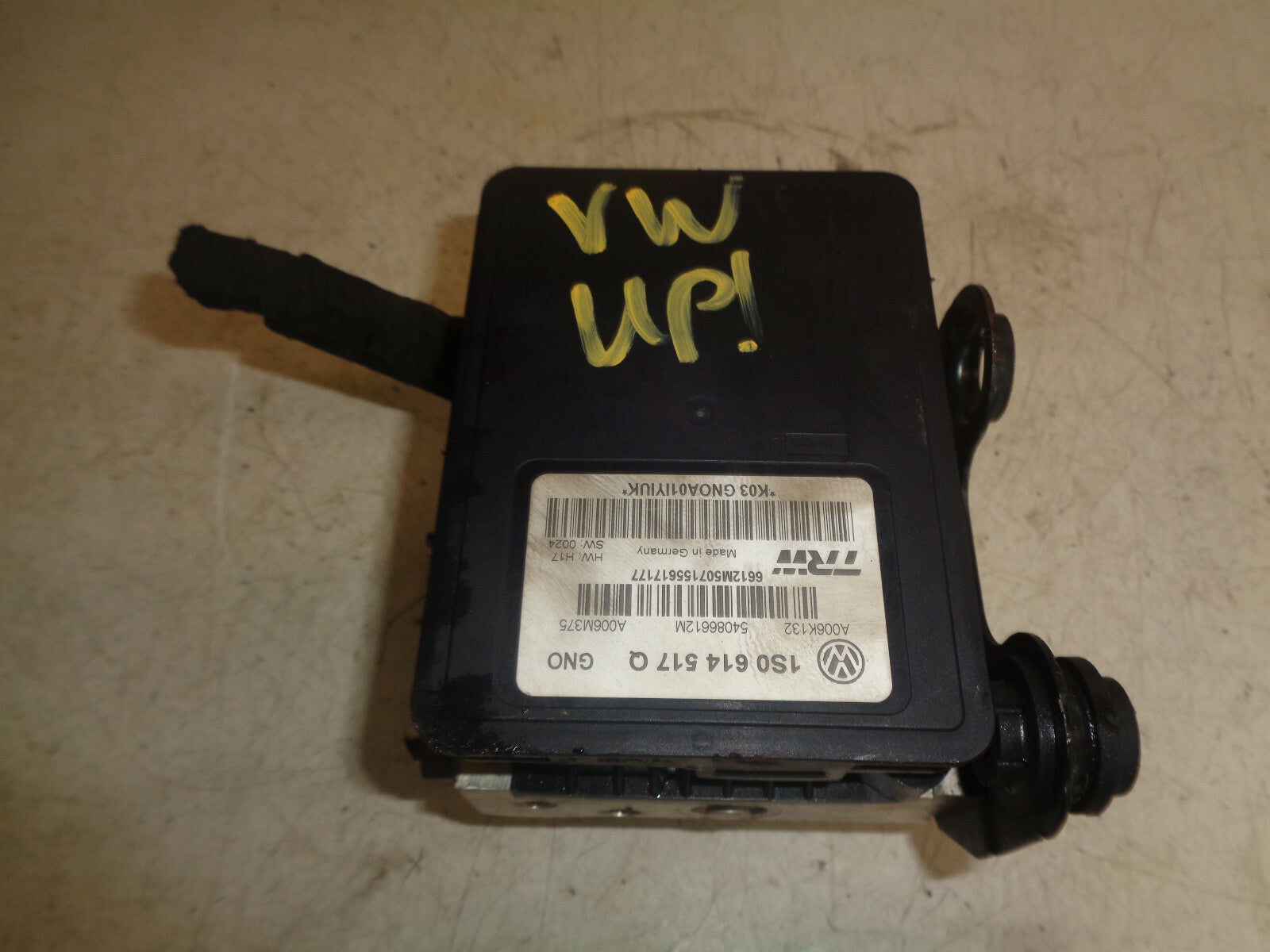 VW VOLKSWAGEN UP 2017 ABS PUMP & CONTROL MODULE 1S0614517Q