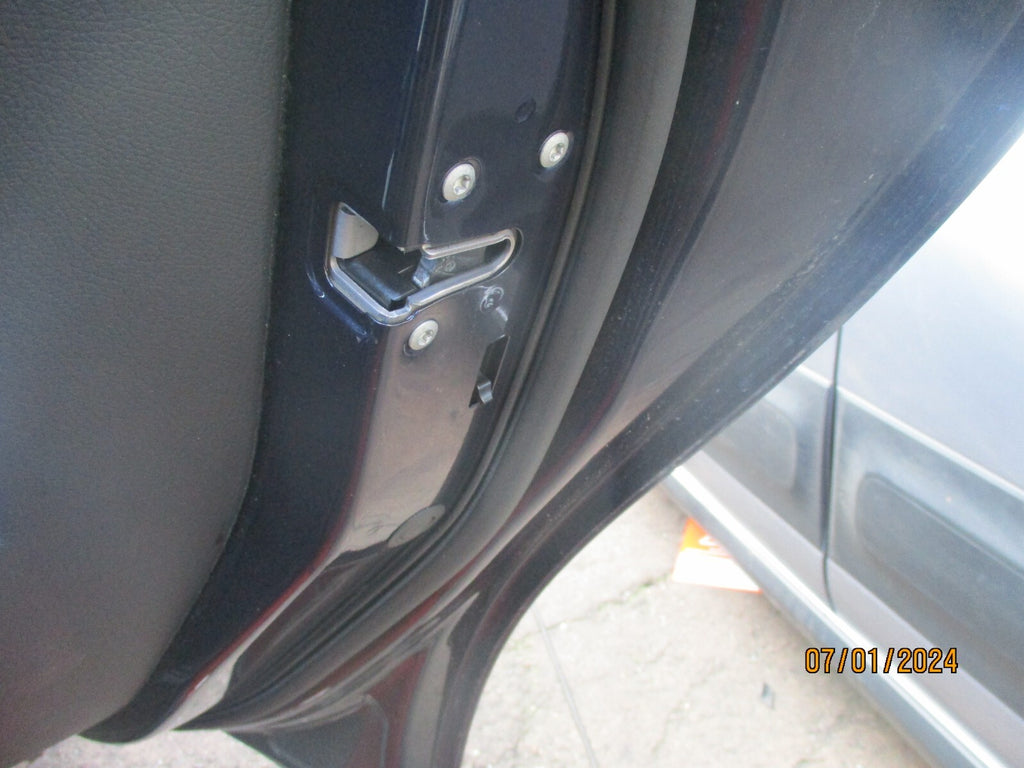 MERCEDES BENZ CLA 2016 C117 OSR DRIVER SIDE REAR DOOR LOCK MECHANISM