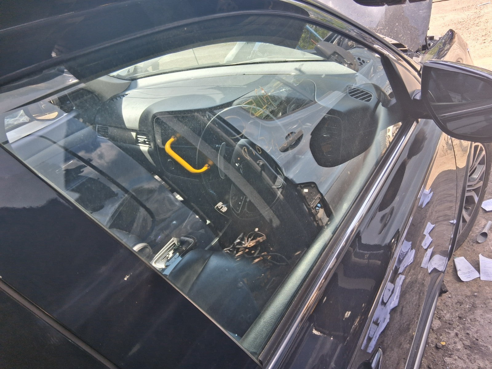 2018 MITSUBISHI OUTLANDER MK3 OSF DRIVER SIDE FRONT WINDOW GLASS