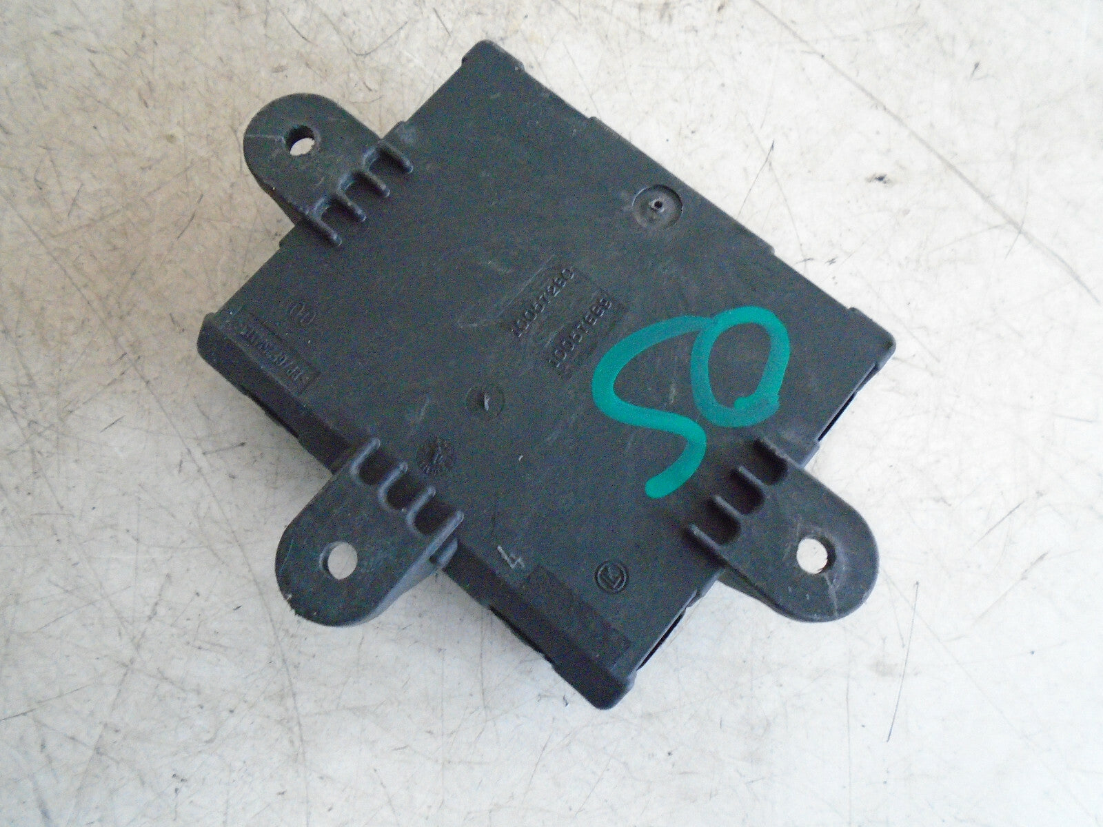 FORD FIESTA MK7 2014 3 DOOR OS DRIVER SIDE DOOR CONTROL MODULE CV1T14B531AF