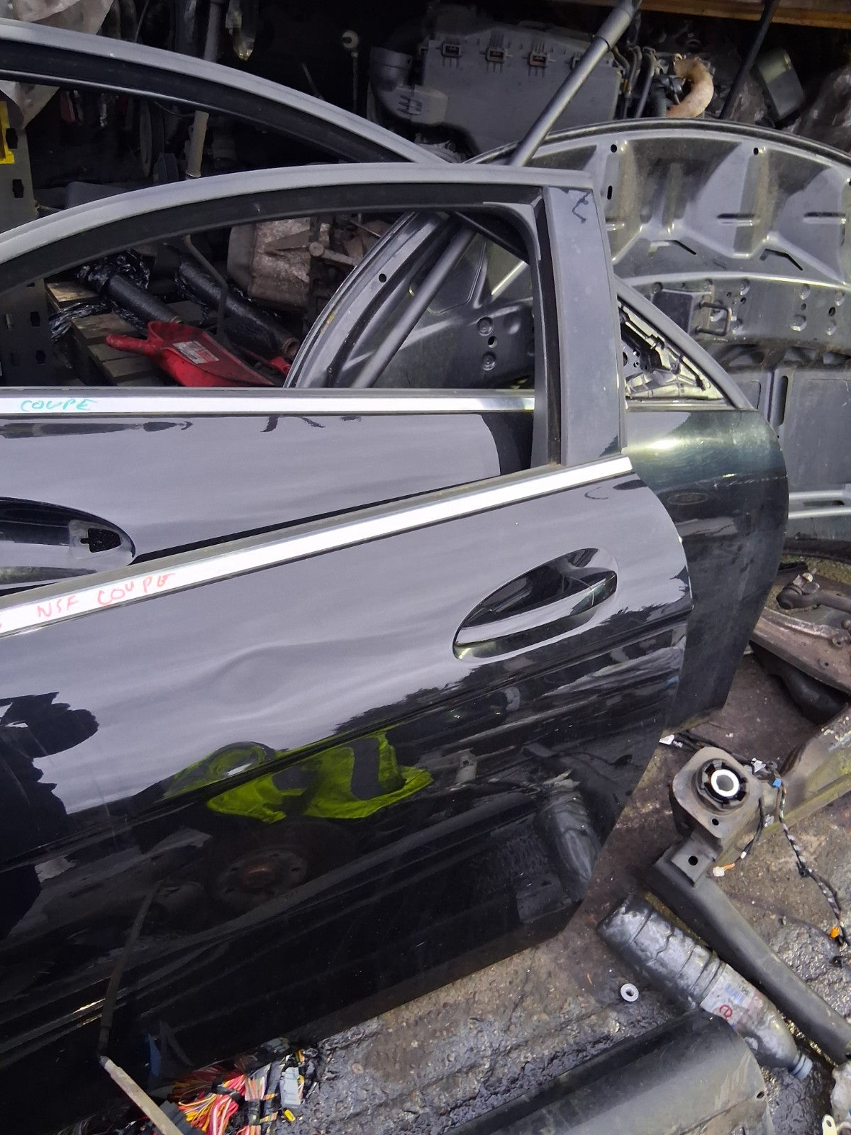2015 MERCEDES W204 C CLASS COUPE NSF PASSENGER SIDE FRONT LEFT BARE DOOR BLACK