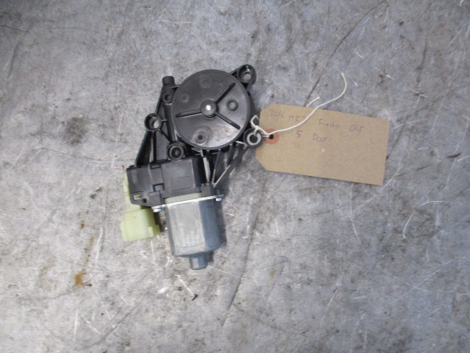 FORD FIESTA MK7 5 DOOR OSF DRIVER SIDE FRONT REGULATOR 8A6114553B