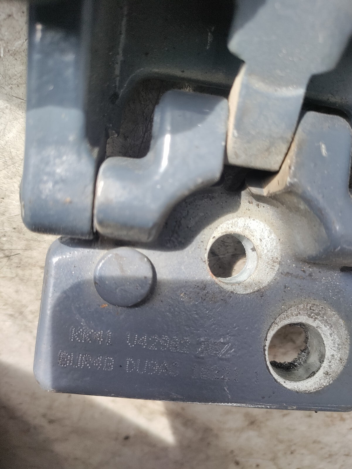 2021 FORD TRANSIT MK8 OSR DRIVER SIDE REAR DOOR HINGE KK41V42982BB