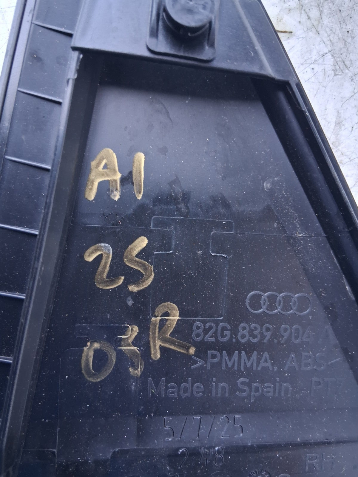2025 AUDI A1 S LINE MK2 GB OSR DRIVER SIDE REAR RIGHT DOOR TRIM 82G839904