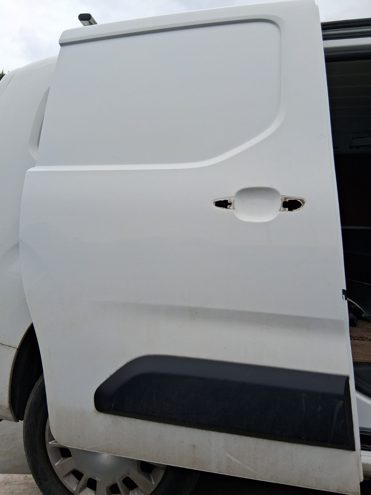 2020 VAUXHALL COMBO E MK4 OS DRIVER SIDE COMPLETE SLIDING DOOR WHITE K2E0