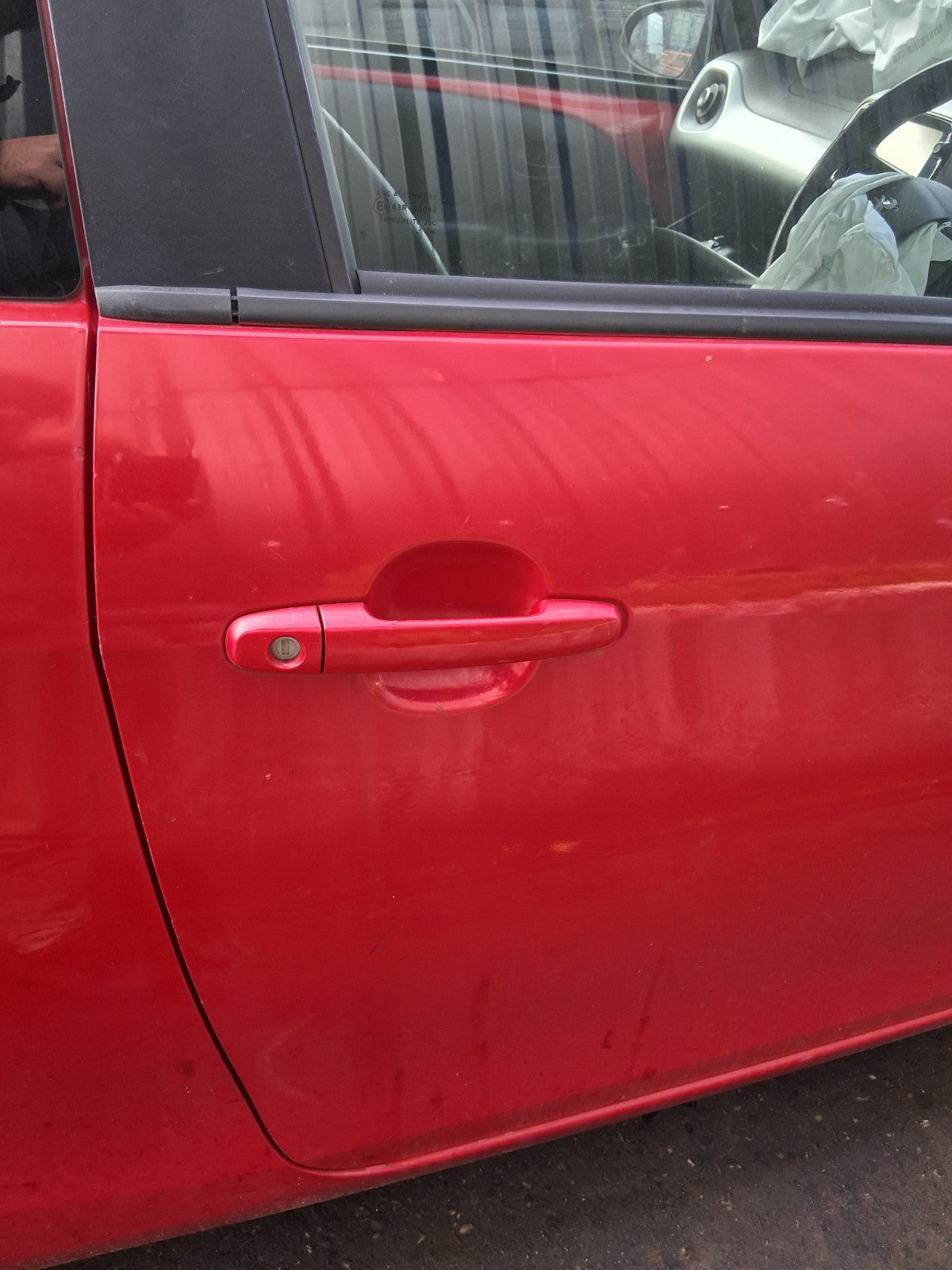 2016 PEUGEOT 108 MK2 OSF DRIVER SIDE FRONT RIGHT BARE DOOR SCARLET RED KJH