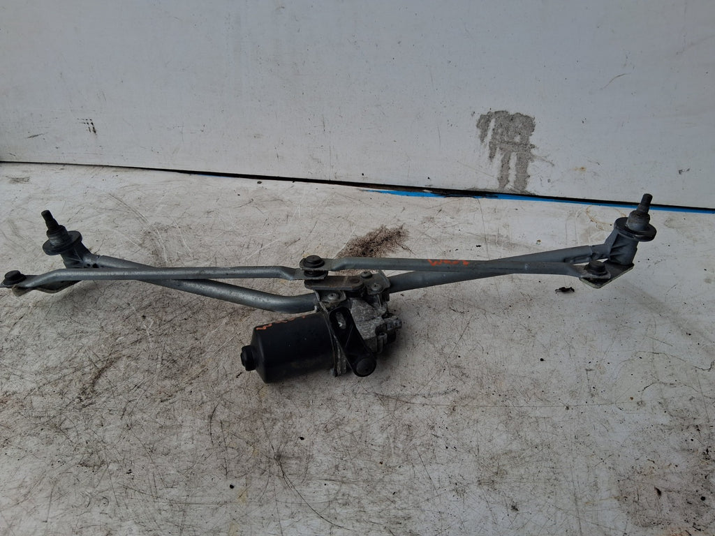 2018 MERCEDES SPRINTER W907 FRONT WINDSCREEN WIPER MOTOR LINKAGE A9108200500