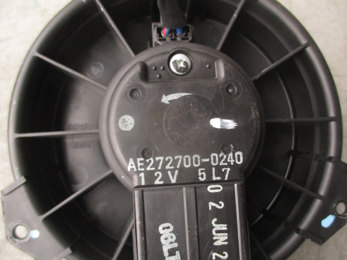 2009 PERODUA MYVI 1.3 PETROL HEATER BLOWER MOTOR FAN AE2727000240