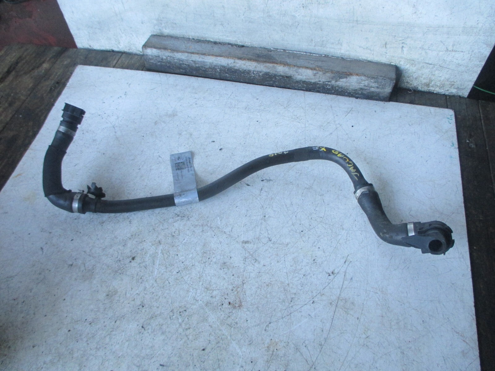 JAGUAR XE 2019 2.0 PETROL COOLANT WATER PIPE HOSE JX7310C754AB